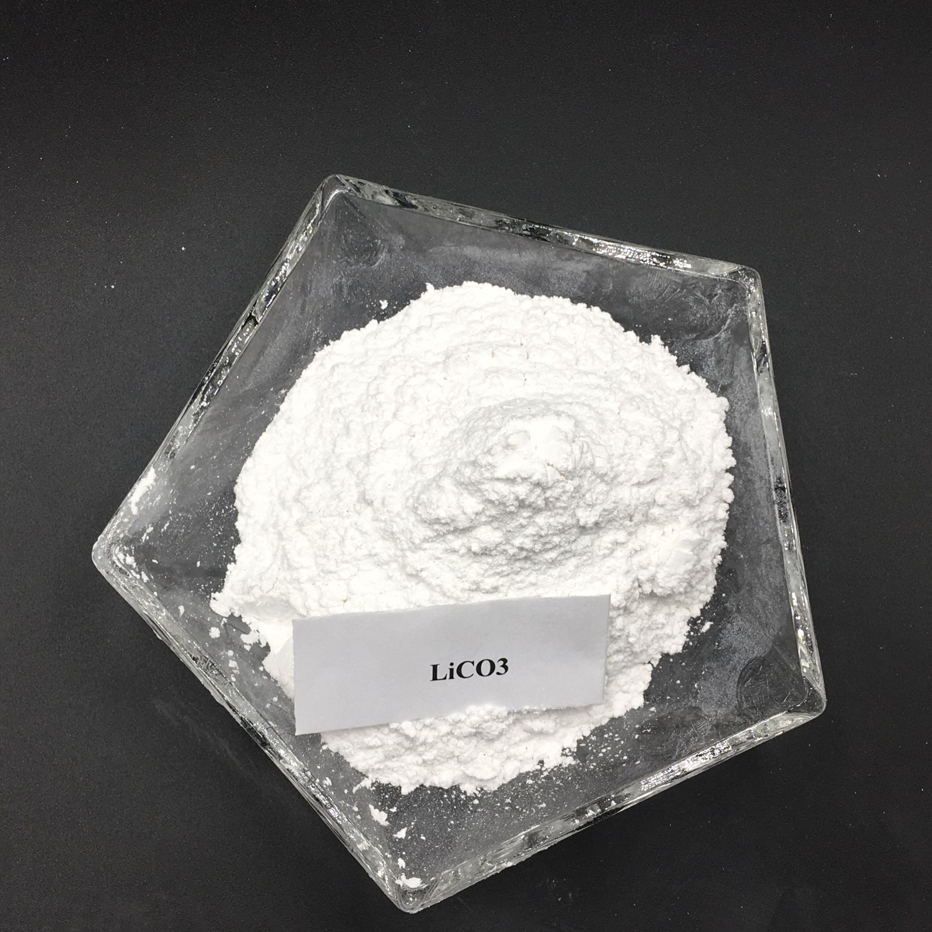 Свойства карбоната лития: Применение реагента и правила использования